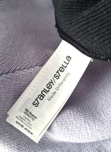 Afbeelding in Gallery-weergave laden, Beanie with Demon Dog - organic cotton and recycled polyester