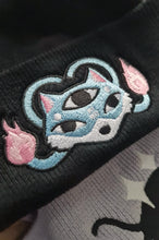 Afbeelding in Gallery-weergave laden, Beanie with Demon Dog - organic cotton and recycled polyester