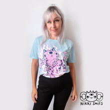 Afbeelding in Gallery-weergave laden, T-shirt with Demon Cat - 100% organic cotton