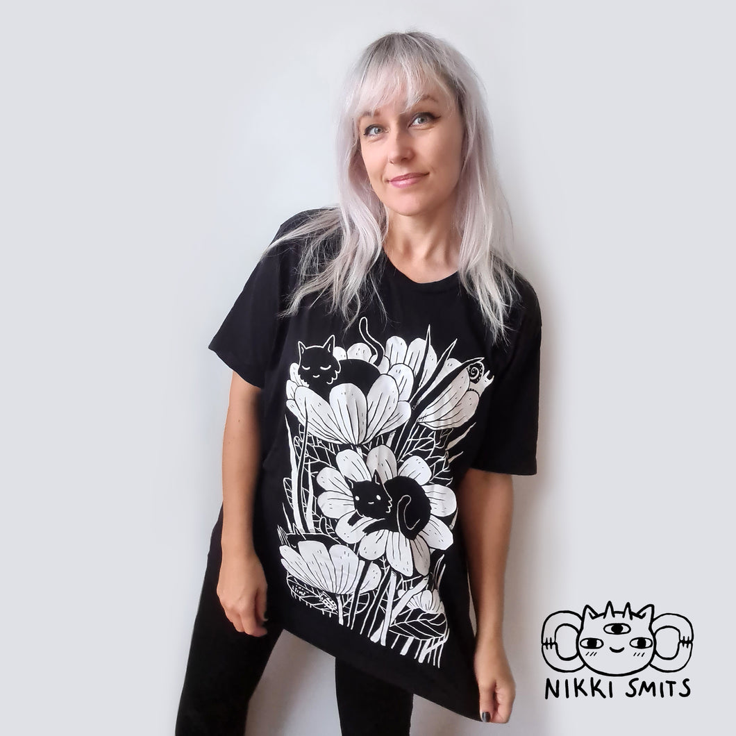 T-shirt with Tiny Cats -100% organic cotton