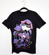 Afbeelding in Gallery-weergave laden, T-shirt with Mushroom Cat, Will-o'-Wisp - 100% organic cotton

