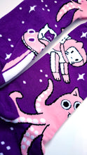 Afbeelding in Gallery-weergave laden, Socks with Space Cat
