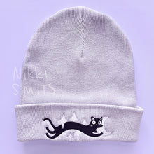 Afbeelding in Gallery-weergave laden, Beanie with Space Longcat - organic cotton and recycled polyester
