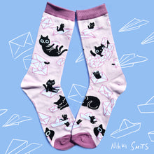 Afbeelding in Gallery-weergave laden, Socks with Mail Cats
