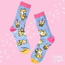 Afbeelding in Gallery-weergave laden, Socks with Shiba and Boba Tea
