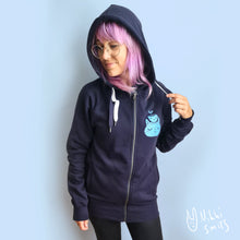 Afbeelding in Gallery-weergave laden, Zip-up hoodie Jasmin Tea Cat - 100% organic cotton
